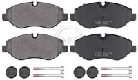 Set of brake linings, disc brake