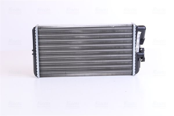 Heat exchanger, interior heating system